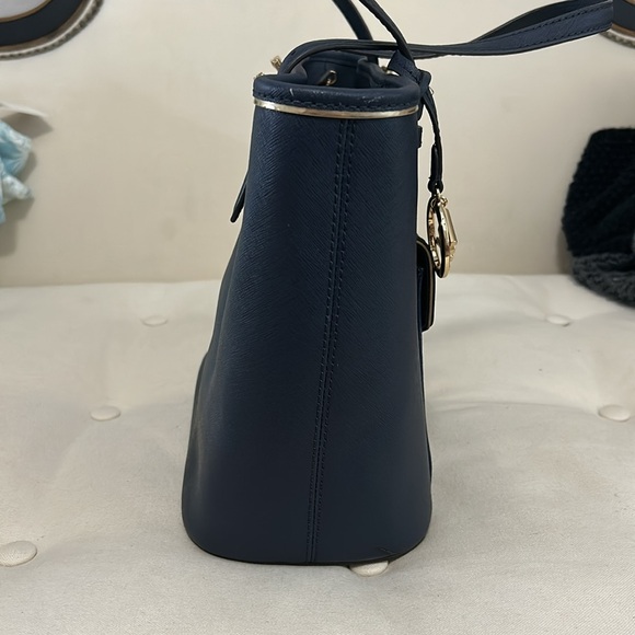 💙Michael Kors Camden Saffiano Leather 💙 - Picture 3 of 11
